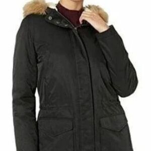 Elegant Black Puffer Coat with Faux Fur Trim